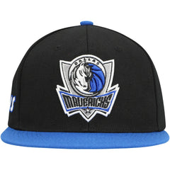 Dallas Mavericks Side Core 2.0 Snapback Hat Black/Royal - NBA