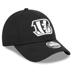 Cincinnati Bengals New Era Youth Main B-Dub 9FORTY Adjustable Hat Black | NFL