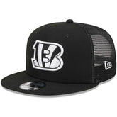 Cincinnati Bengals New Era Main Trucker 9FIFTY Snapback Hat Black | NFL