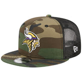 Minnesota Vikings New Era Main Trucker 9FIFTY Snapback Hat Camo | NFL