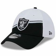 Las Vegas Raiders New Era 2023 Sideline 39THIRTY Flex Hat White/Black | NFL