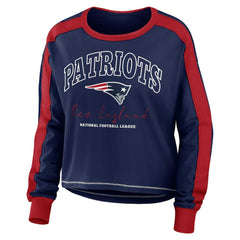 New England Patriots WEAR by Erin Andrews Women's Color Block Modest Crop Long Sleeve T-Shirt Navy/Red | NFL