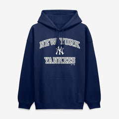 New York Yankees Logo Athletic Heart & Soul Hoodie - MLB