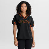 San Francisco Giants Fanatics Women's Diva Race Ahead Raglan V-Neck T-Shirt - MLB