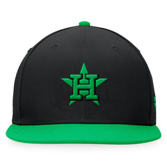 Houston Astros Fanatics Lucky Snapback Hat - MLB