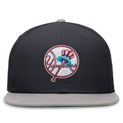 New York Yankees Nike Rewind Cooperstown True Performance Fitted Hat - MLB