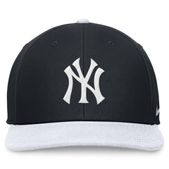 New York Yankees Nike Two-Tone Snapback Hat - MLB
