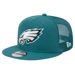 Philadelphia Eagles New Era Main Trucker 9FIFTY Snapback Hat Midnight Green | NFL