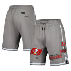Tampa Bay Buccaneers Pro Standard Classic Chenille Shorts Gray | NFL