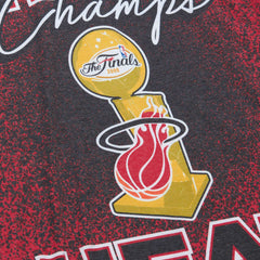 Miami Heat Hardwood Classics 2006 NBA Champions Champ City T-Shirt Red - NBA