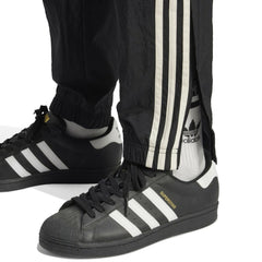 Manchester United Originals Lifestyler Track Pants Black | Adidas Sale