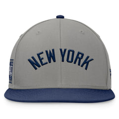 New York Yankees Fanatics Fundamental Two-Tone Fitted Hat - MLB