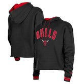 Chicago Bulls Women's Boxy Raw Edge Pullover Hoodie Black - NBA
