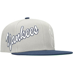 New York Yankees Mitchell & Ness Knock Out Panel Snapback Hat - MLB