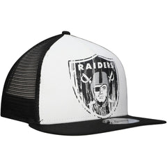 New Era Las Vegas Raiders Distressed 9FIFTY A-Frame Snapback Hat White/Black | NFL