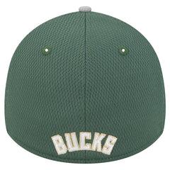 Milwaukee Bucks Active Trim 39THIRTY Flex Hat Gray/Hunter Green - NBA