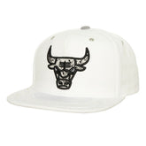 Chicago Bulls Day 4 Snapback Hat White - NBA
