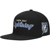 Tampa Bay Lightning Mitchell & Ness Core Team Script 2.0 Snapback Hat - Black - NHL