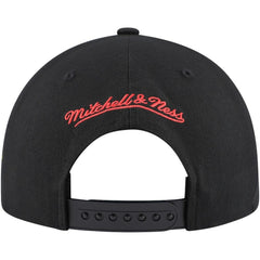 Vancouver Canucks Mitchell & Ness Core Team Script 2.0 Snapback Hat - Black - NHL