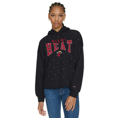 Miami Heat Tommy Jeans Women's Stella Cropped Pullover Hoodie Black - NBA
