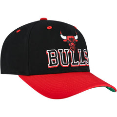 Chicago Bulls Backside Script 2-Tone Pro Crown Adjustable Hat Black/Red - NBA