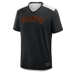 San Francisco Giants Fanatics Walk Off V-Neck T-Shirt - MLB