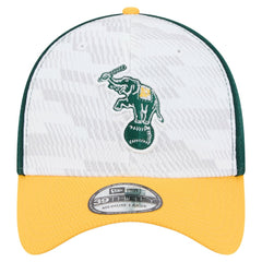 Athletics New Era 2025 MLB Clubhouse 39THIRTY Flex Hat - MLB