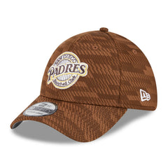 San Diego Padres New Era 2025 MLB Clubhouse 39THIRTY Flex Hat - MLB