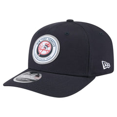 New York Yankees New Era Circle Patch 9SEVENTY Stretch-Snap Hat - MLB
