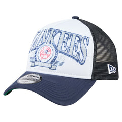 New York Yankees New Era Distressed 9FORTY A-Frame Adjustable Trucker Hat - MLB