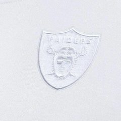 Las Vegas Raiders Antigua Women's Victory Crew Pullover Sweatshirt White | NFL