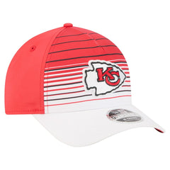 Kansas City Chiefs New Era Adventure Gradient 9FORTY M-Crown A-Frame Adjustable Hat White/Red | NFL