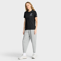 Philadelphia Eagles Women's 2025 NFL Crucial Catch Tri-Blend Dri-FIT T-Shirt Black | Nike for Sale