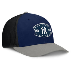 New York Yankees Fanatics Cutoff Adjustable Trucker Hat - MLB