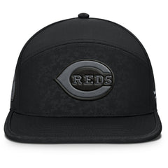 Cincinnati Reds Fanatics Platoon Snapback Hat - MLB