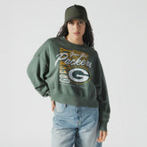 Green Bay Packers New Era Women's Oversized Throwback Mineral Wash Crew Neck Sweatshirt Green | NFL