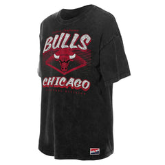 Chicago Bulls Women's Throwback Mineral Wash Oversized T-Shirt Black - NBA