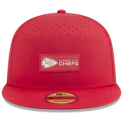 Kansas City Chiefs New Era 2025 Sideline Split Panel 9FIFTY Snapback Hat Red | NFL