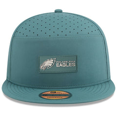 Philadelphia Eagles New Era 2025 Sideline Split Panel 9FIFTY Snapback Hat Midnight Green | NFL