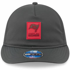 Tampa Bay Buccaneers New Era 2025 Sideline Cold Weather Retro Crown 59FIFTY Fitted Hat Charcoal | NFL