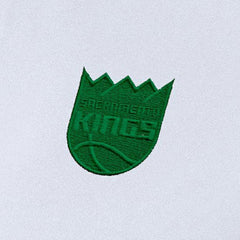 Sacramento Kings Antigua Women's St. Patrick's Day Intent Quarter-Zip Top White - NBA
