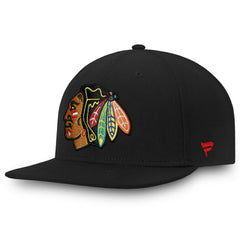 Chicago Blackhawks Fanatics Core Fitted Hat - Black - NHL