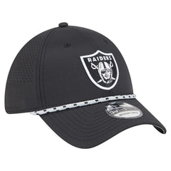 Las Vegas Raiders New Era Perforated 39THIRTY Flex Hat Black | NFL