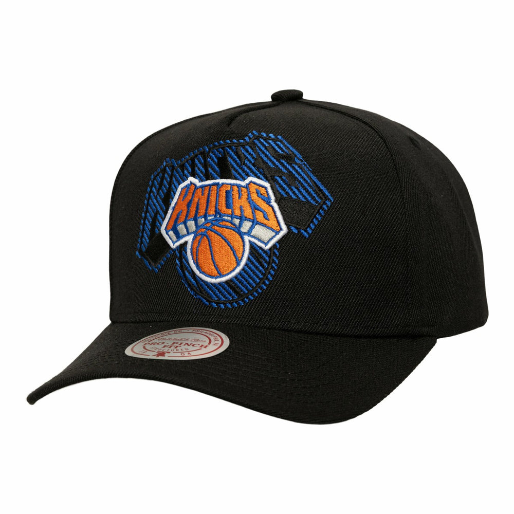 New York Knicks Tilted Pro Pinch Adjustable Hat Black - NBA