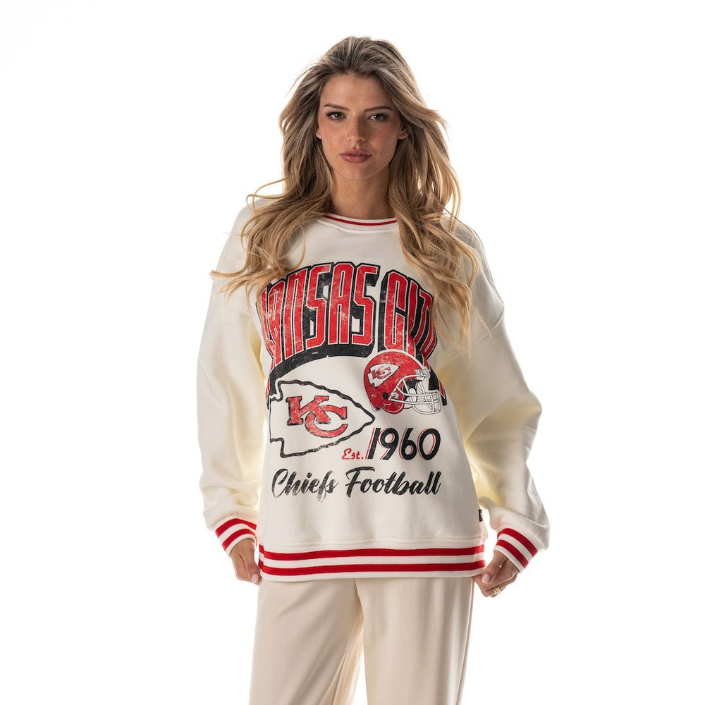 Kansas City Chiefs The Wild Collective Women's Oversized Vintage French Terry Sweatshirt Cream | NFL