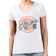 Detroit Tigers G-III 4Her by Carl Banks Women's Super-Slim Fit Lightweight Pinstripe Circle V-Neck T-Shirt - MLB