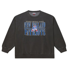 New England Patriots Downtown Crew Vintage Logo Sweatshirt Black | Mitchell & Ness