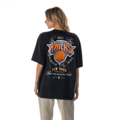 New York Knicks The Wild Collective Unisex Oversized Streetwear T-Shirt Black - NBA