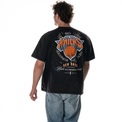 New York Knicks The Wild Collective Unisex Oversized Streetwear T-Shirt Black - NBA