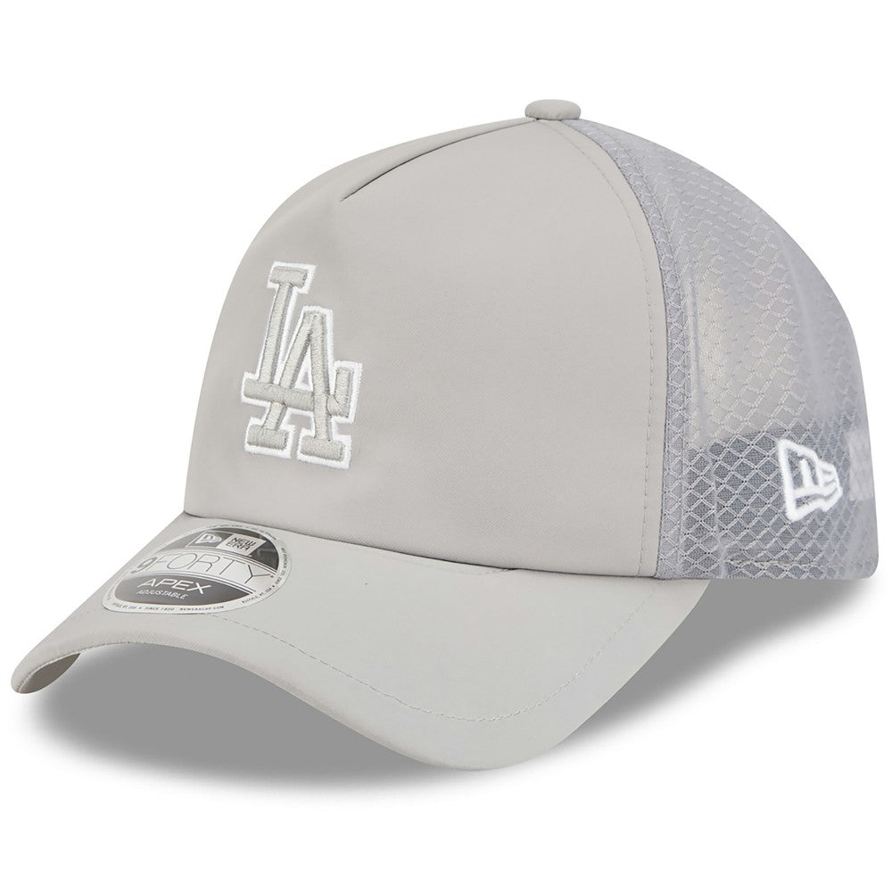 Los Angeles Dodgers New Era 2026 Batting Practice Apex 9FORTY Adjustable Trucker Hat - MLB